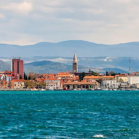 Casa Terrazza In Historic Koper With Sea View - Happy Rentals *