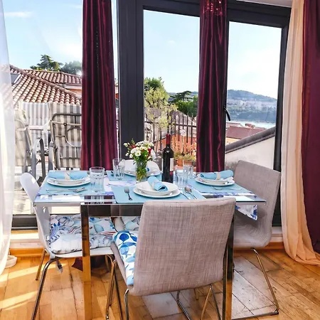 Casa Terrazza In Historic With Sea View - Happy