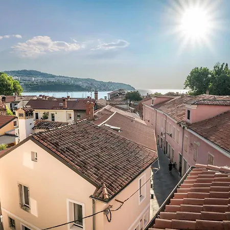 Casa Terrazza In Historic With Sea View - Happy Ferienhaus *