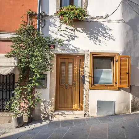 Ferienhaus Casa Terrazza In Historic With Sea View - Happy